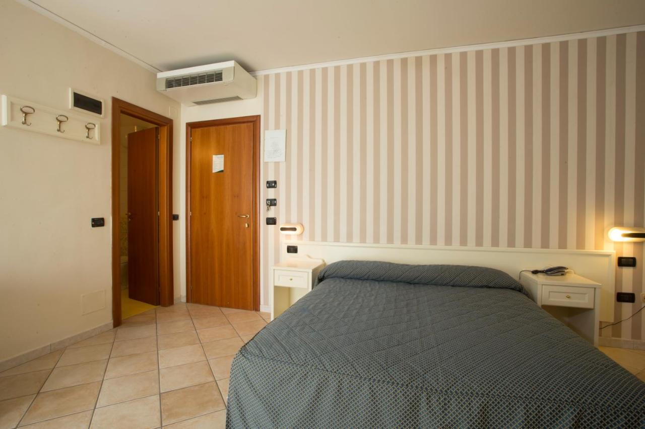 Serena Hotel 4*