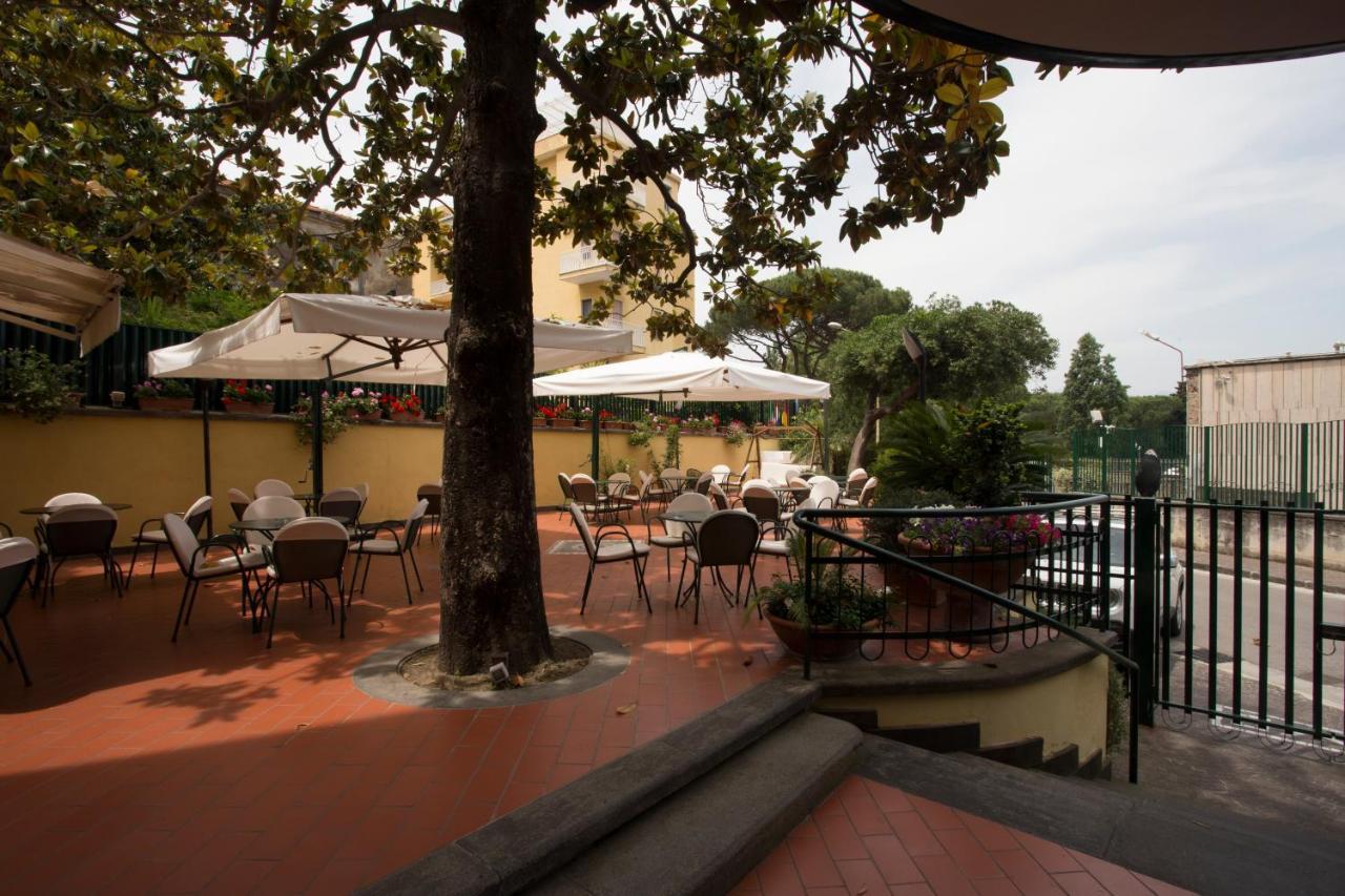 Serena Hotel