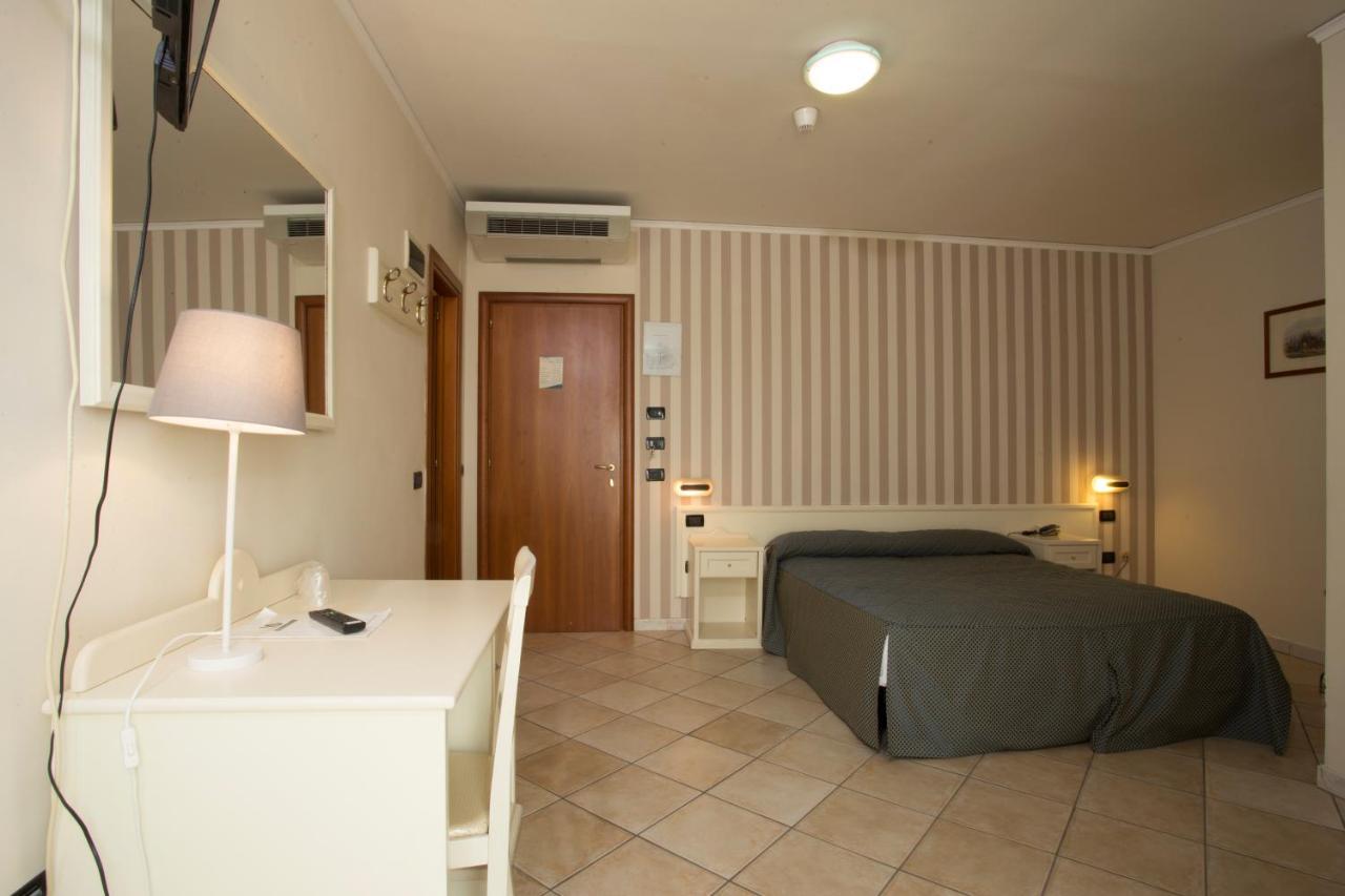 Hotel Serena