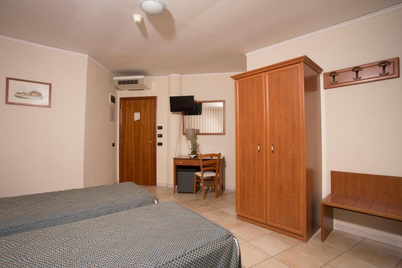 Hotel Serena