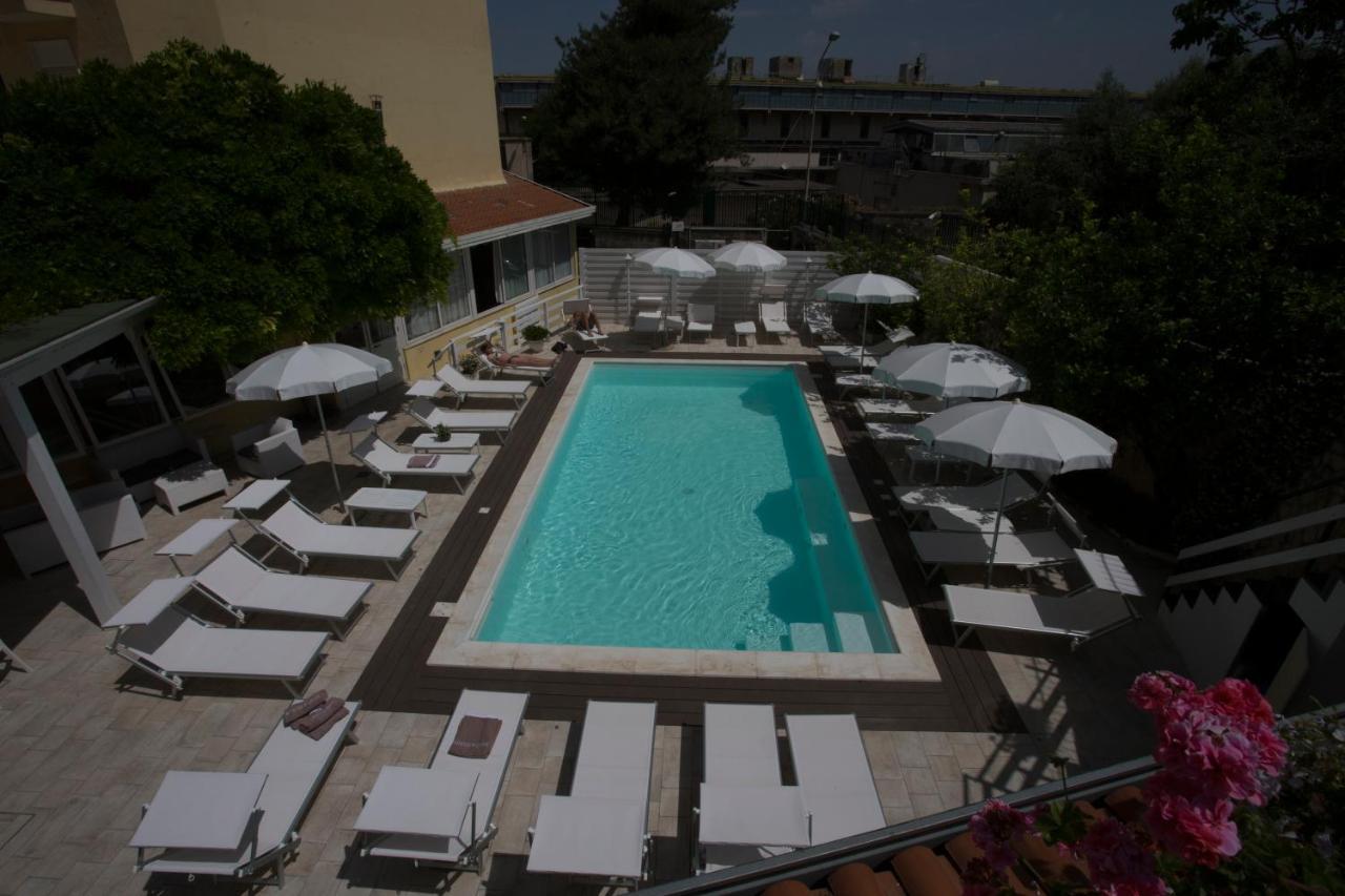 Serena 4* Castellammare di Stabia