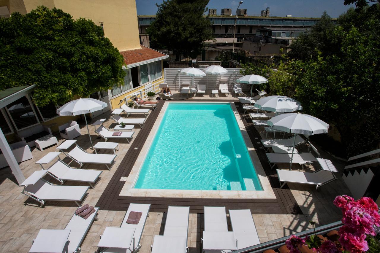 Hotel Serena 4*