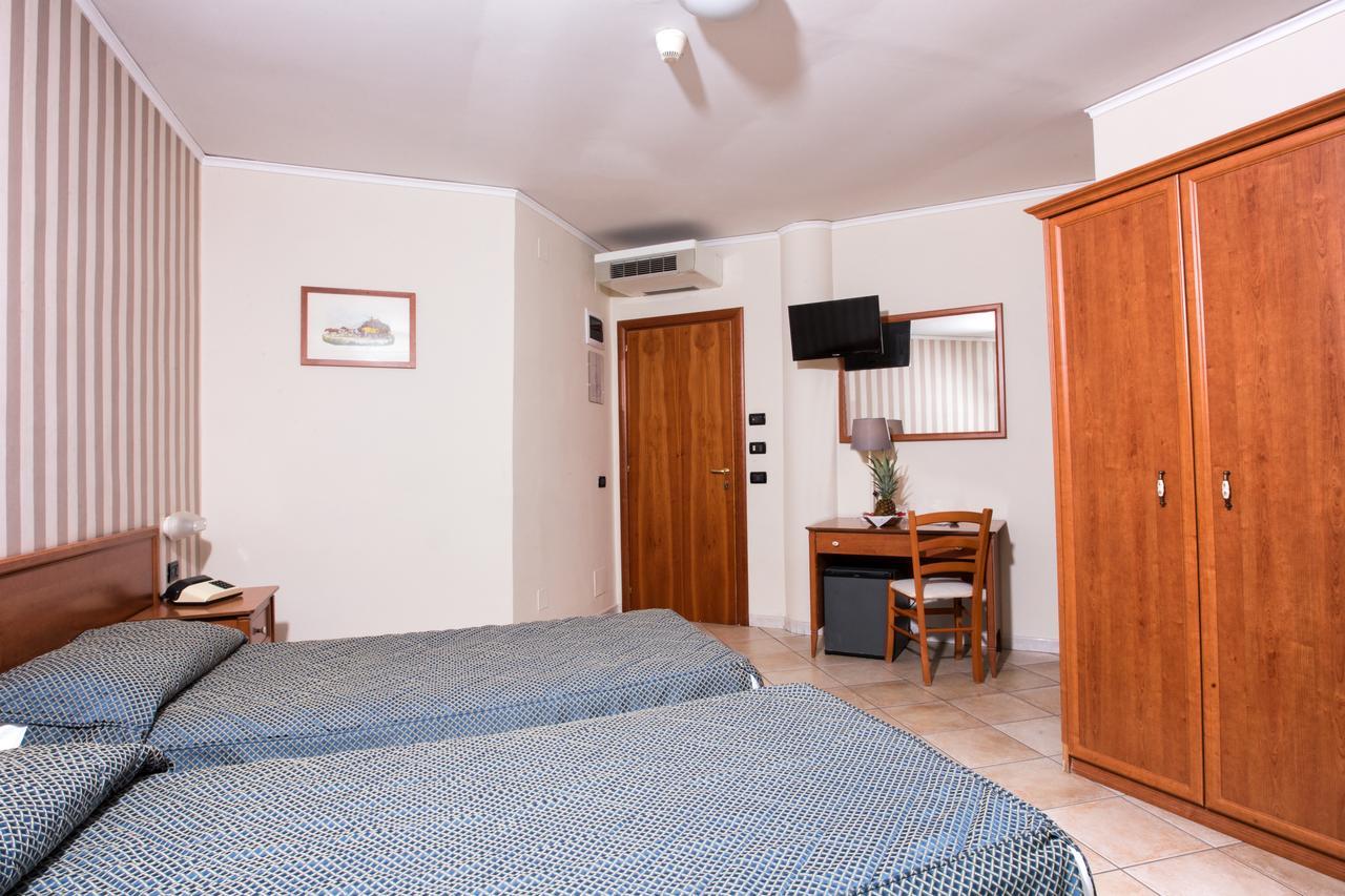Hotel Serena